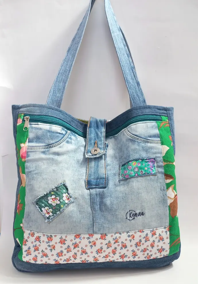 Kenina. Bolso XL Flores